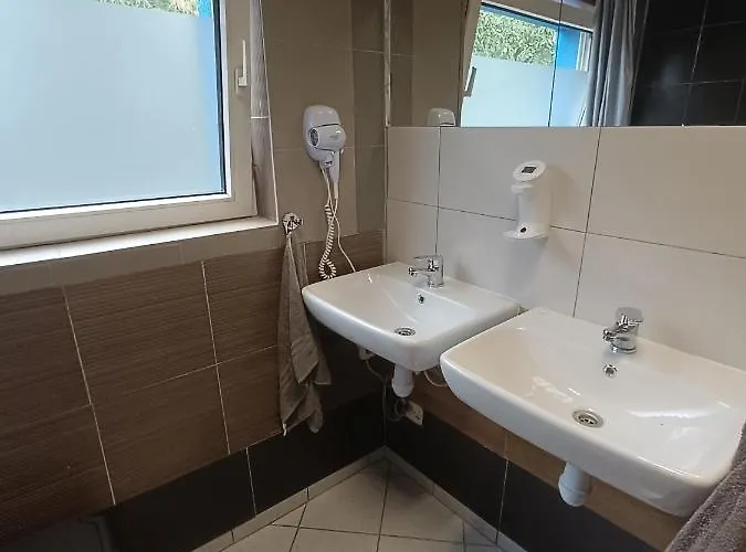 אכסניה Welinek Gratis Parking